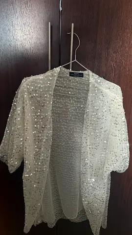 Elegant Sequin Kimono Top Bershka