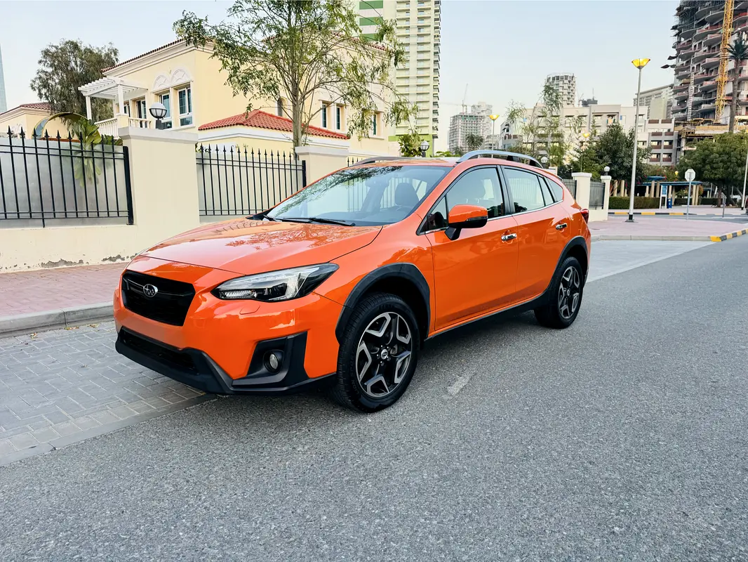 Subaru XV 2018 — photo 1 of 18