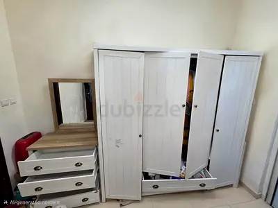 4 door wardrobe and dresser