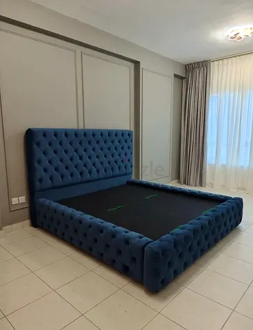 Brand New custom made Velvet Tuff button Bed Frame For Sale