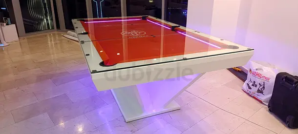 Pool table