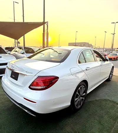 2020 Mercedes-BENZ E-CLASS — миниатюра 4