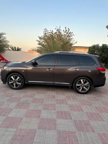 نيسان باثفندر 2015 SL فل مواصفات خليجية