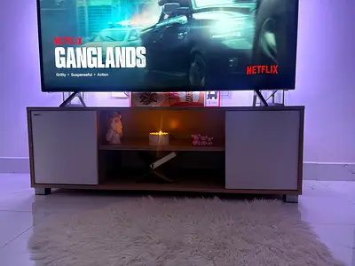 Tv table