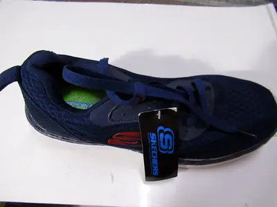SKECHERS SPORTS SHOES SIZE 42