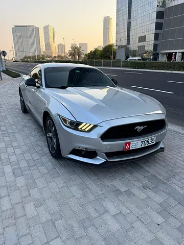 2015 Ford Mustang V6 GCC in Excellent Condition