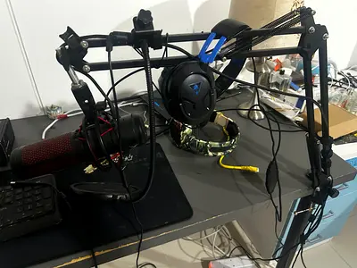 Hyperx mic with turtle beach headphones