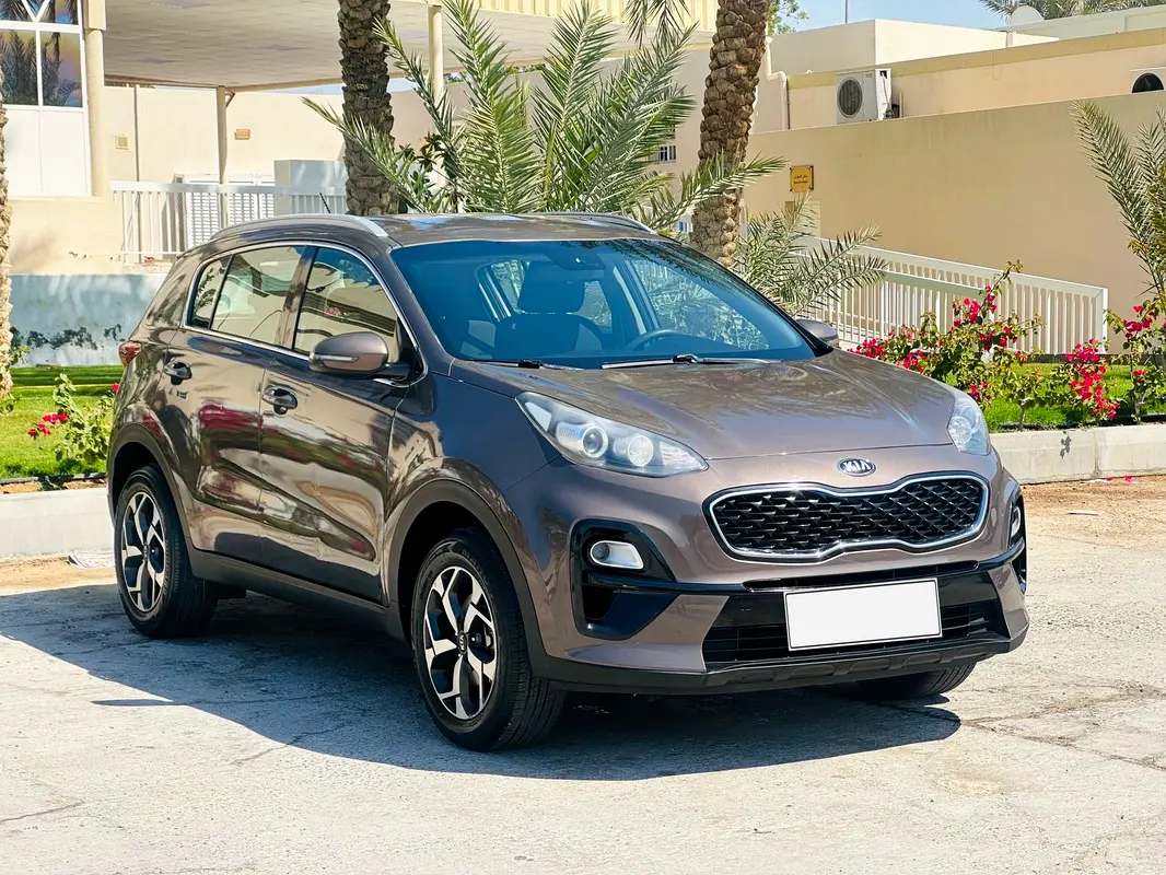 Kia Sportage 2020 — photo 1 of 16