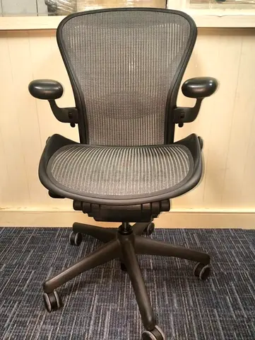 Herman miller Aeron size B