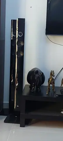 High-Fidelity Floorstanding Speakers