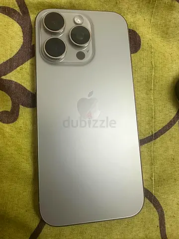 Apple iPhone 16 Pro - Silver