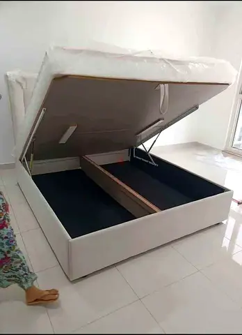 Brand New Luxury King Size Fully Customisable Hydraulic Storage Bedframe