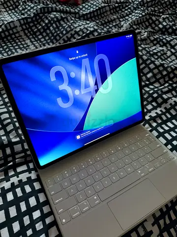 Apple iPad Pro 2025 – 2TB Wi-Fi + Cellular + Magic Keyboard + Apple Pencil – Like New