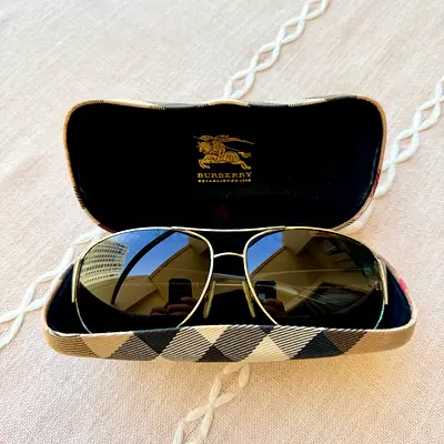 Genuine Burberry Stylish Sunglasses with Original Case
