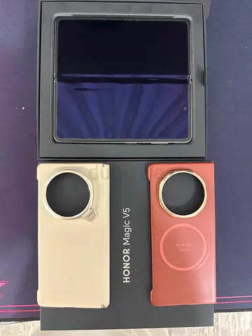 Honor Magic V5 - Premium Foldable Smartphone and Cover Set