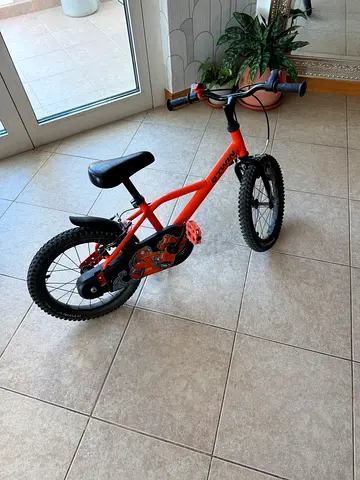 Decathlon BTwin 16 inches Kids Bicycle in Great Condition