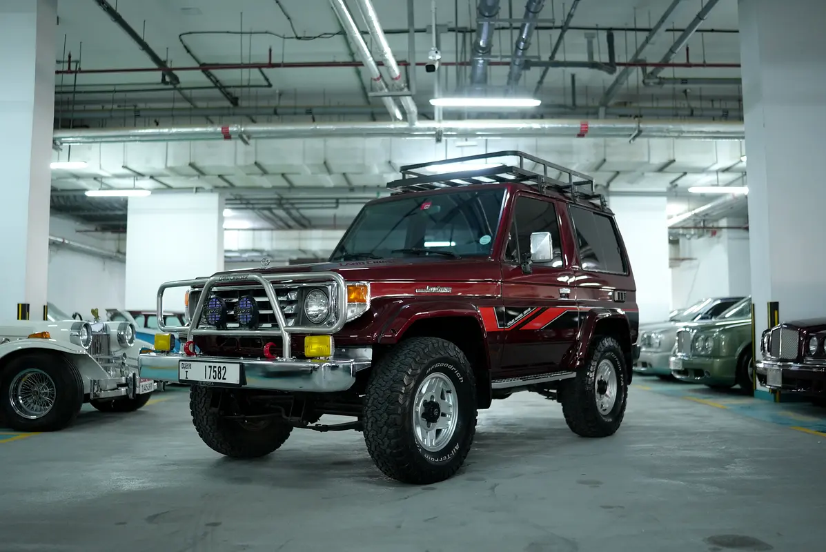 Toyota Land Cruiser 70 Series 1991 — photo 1 of 20
