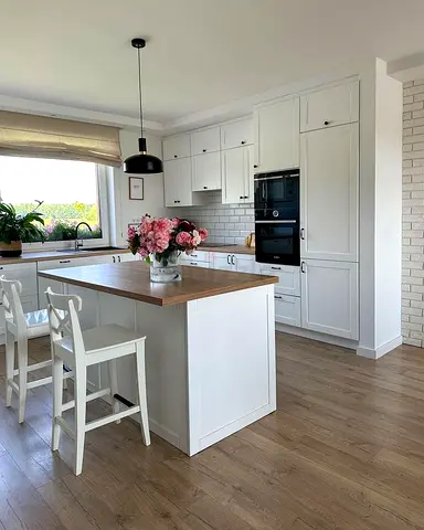 Modern Kitchen Island