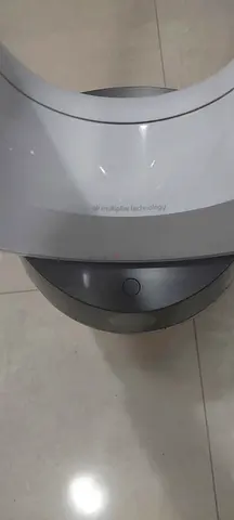 Dyson bladeless fan air purifier