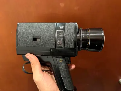 Chinon 872 Power Zoom Super 8 Cine Film Camera