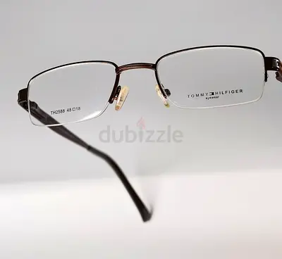 TOMMY HILFIGER EYEGLASSES ITALY
