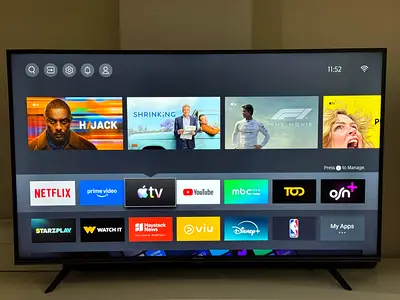 HISENSE - Smart 4K UHD TV with Streaming Services