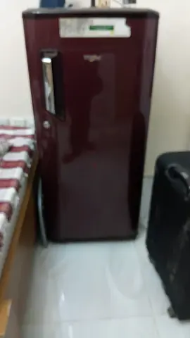 Whirlpool 180 Ltr Refrigerator for Sale – 300 AED