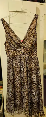 Elegant Leopard Print Dress