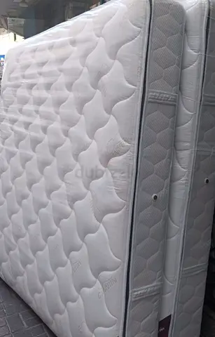 High Quality Luxury Top Memory Foam Spring Mattress