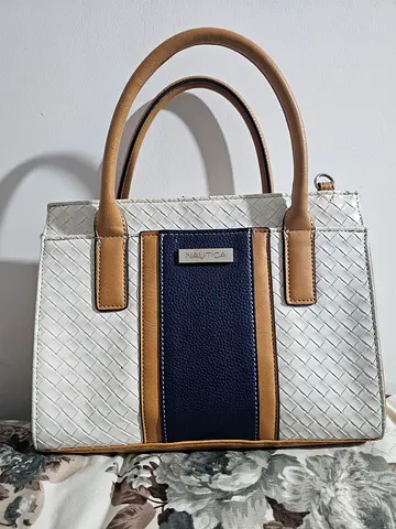 Stylish Nautica White and Navy Vanity Bag