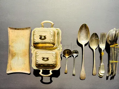 Vintage Collectibles