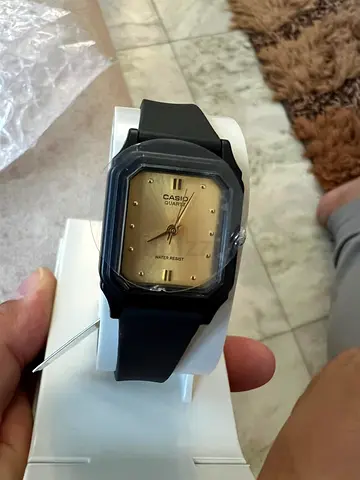 Stylish Casio Watch with Leather Strap