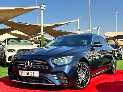 مرسيدس بنز E 350 2023 بحالة الوكالة التامة وسهر عرض ممتاز.