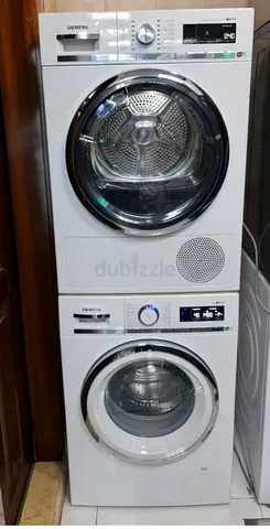 Siemens iq700 9kg washer and 9kg dryer separate