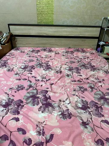 Bed and mattress