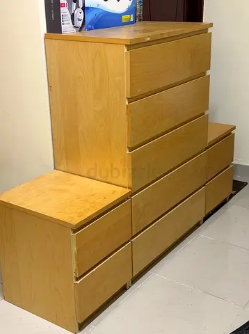 Modern Wooden Dresser with Multiple Drawers