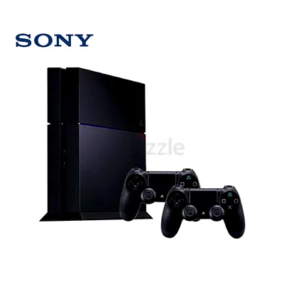 Sony PlayStation 4 - Fat - 500 GB with 2 Controller