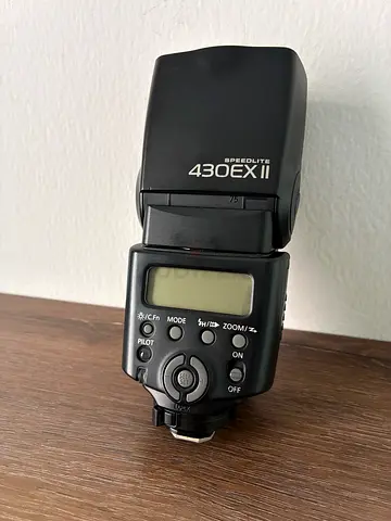 Canon Speedlite 430EX II
