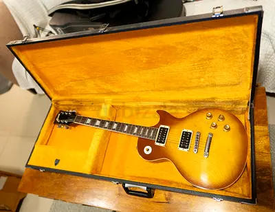 1975 Greco LP refretted by luthier Gibson pups loaded, electronics renewed