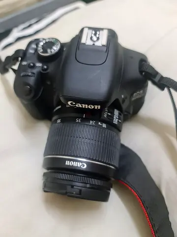 Canon EOS 600D Digital Camera with Lens 18 . 55