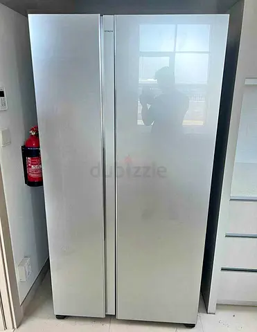 Hitachi New model Side by Side Fridge Freezer. Glass Dor.