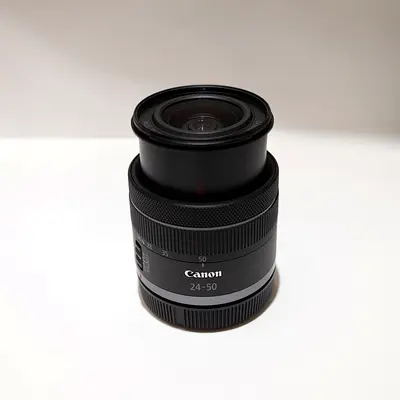 Canon RF24-50 f4.5-6.3 IS STM