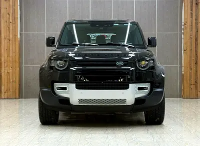 Land Rover Defender 130 SE, миниатюра 2