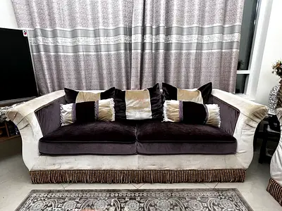 Stylish Coffee Table with Storage