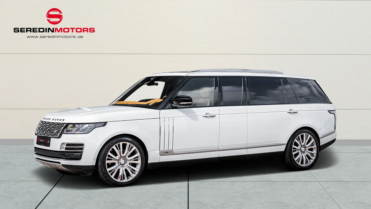 Land Rover Range Rover 2021 — photo 1 of 18