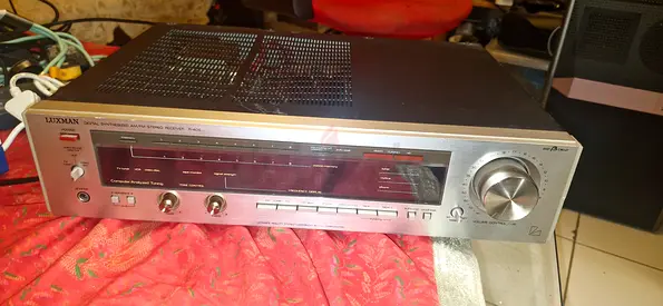 Luxman R 405 Stereo Reciever.