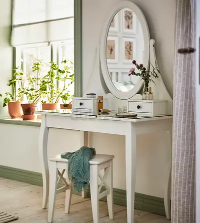 Elegant White Vanity Table with Mirrori