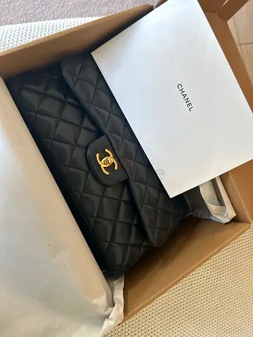 Chanel Classic flap Jumbo
