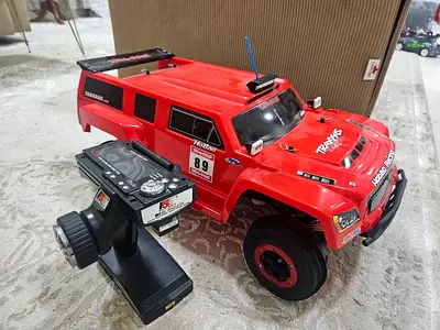 Traxxas slash hummer 2wd 3s