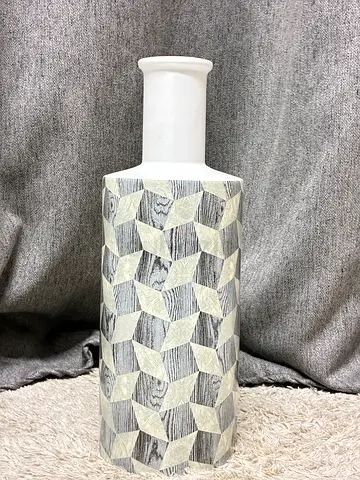 Unique Decorative Vase with Leaf Pattern